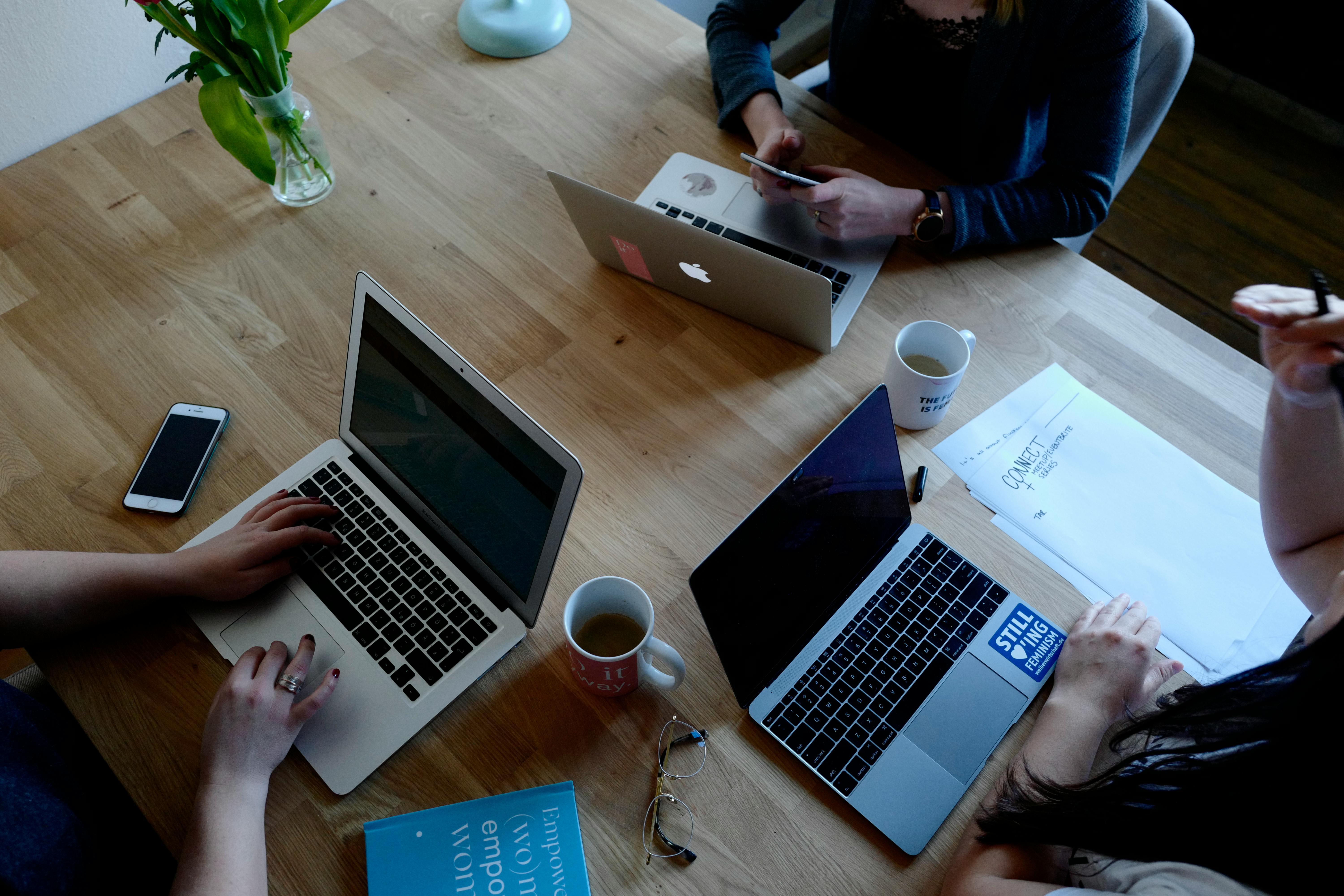 5 Ways Hubspot CRM Free Can Improve Your Customer Relationships