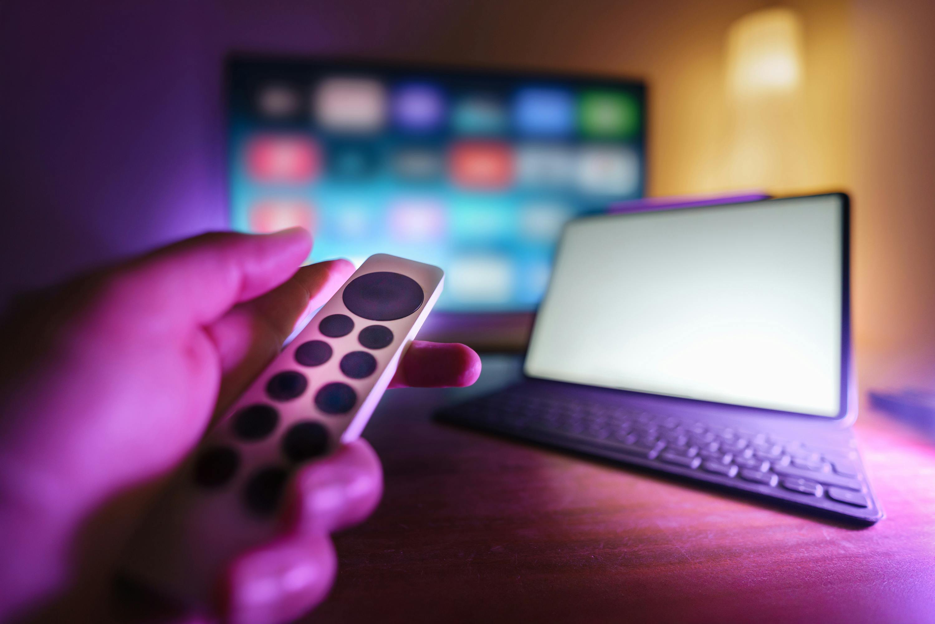 IPTV Shop with 24/7 Customer Support Service