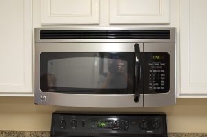 Silver_GE_Microwave