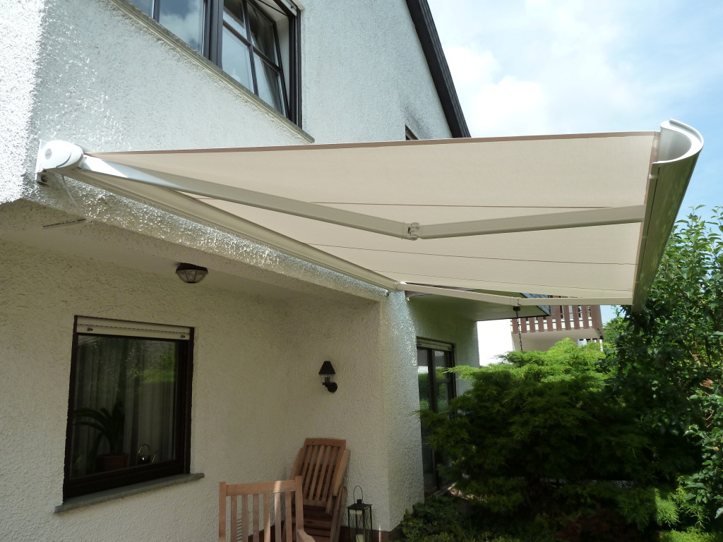 Kassettenmarkise_Gold2-1024x768